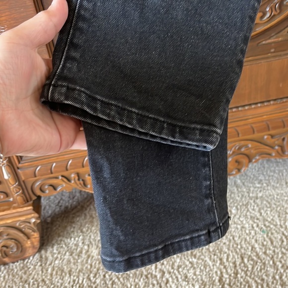 BDG Girlfriend high rise black exposed button fly jeans. - Picture 7 of 7